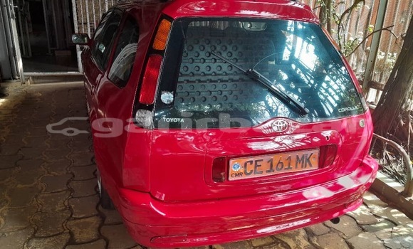 Acheter Occasion Voiture Toyota Corolla Rouge à Yaoundé, Central Cameroon Acheter Occasion Voiture Toyota Corolla Rouge à Yaoundé, Central Cameroon