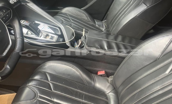 Sayi Na hannu Peugeot 3008 Sauran Mota in Douala a Ƙasar Kamaru Sayi Na hannu Peugeot 3008 Sauran Mota in Douala a Ƙasar Kamaru