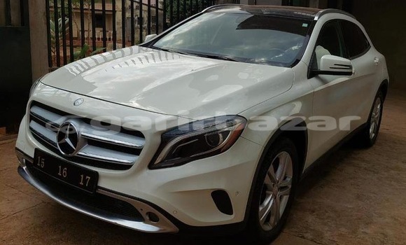 Sayi Sabo Mercedes‒Benz GLA-klasse White Mota in Yaounde a Babban Kamaru Sayi Sabo Mercedes‒Benz GLA-klasse White Mota in Yaounde a Babban Kamaru