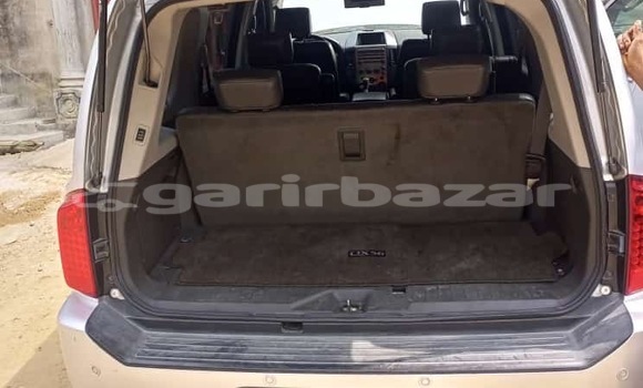 Sayi Na hannu Infiniti QX4 Azurfa Mota in Douala a Ƙasar Kamaru Sayi Na hannu Infiniti QX4 Azurfa Mota in Douala a Ƙasar Kamaru