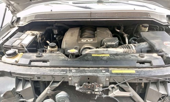 Sayi Na hannu Infiniti QX4 Azurfa Mota in Douala a Ƙasar Kamaru Sayi Na hannu Infiniti QX4 Azurfa Mota in Douala a Ƙasar Kamaru