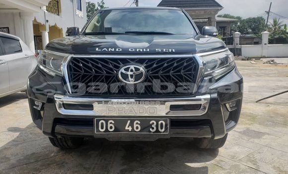 Sayi Na hannu Toyota Land Cruiser Prado Black Mota in Douala a Ƙasar Kamaru