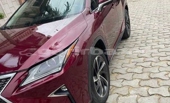 Sayi Na hannu Lexus RX 350 Red Mota in Douala a Ƙasar Kamaru Sayi Na hannu Lexus RX 350 Red Mota in Douala a Ƙasar Kamaru