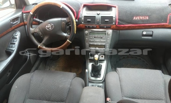 Acheter Occasion Voiture Toyota Avensis Gris à Yaoundé, Central Cameroon Acheter Occasion Voiture Toyota Avensis Gris à Yaoundé, Central Cameroon