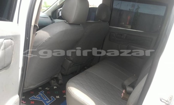 Buy Used Toyota Hilux White Car in Douala in Littoral Cameroon Buy Used Toyota Hilux White Car in Douala in Littoral Cameroon