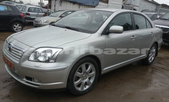 Acheter Occasion Voiture Toyota Avensis Gris à Yaoundé, Central Cameroon Acheter Occasion Voiture Toyota Avensis Gris à Yaoundé, Central Cameroon