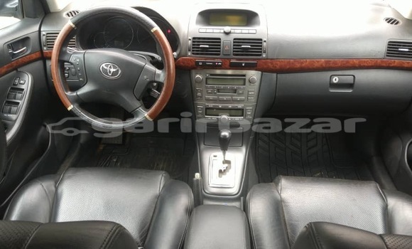 Acheter Occasion Voiture Toyota Avensis Gris à Yaoundé, Central Cameroon Acheter Occasion Voiture Toyota Avensis Gris à Yaoundé, Central Cameroon