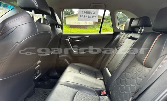 Acheter Occasion Voiture Toyota RAV4 Autre à Yaoundé, Central Cameroon Acheter Occasion Voiture Toyota RAV4 Autre à Yaoundé, Central Cameroon