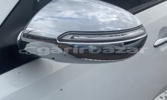 Acheter Import Voiture Kia Sportage Gris à Douala, Littoral Cameroon Acheter Import Voiture Kia Sportage Gris à Douala, Littoral Cameroon