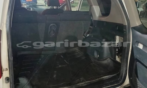 Acheter Occasion Voiture Toyota RAV4 Blanc à Douala, Littoral Cameroon Acheter Occasion Voiture Toyota RAV4 Blanc à Douala, Littoral Cameroon