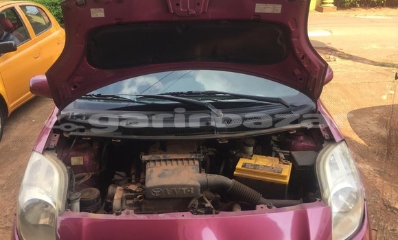 Sayi Na hannu Toyota Yaris Sauran Mota in Yaounde a Babban Kamaru Sayi Na hannu Toyota Yaris Sauran Mota in Yaounde a Babban Kamaru