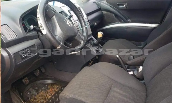 Acheter Occasion Voiture Toyota Corolla Verso Autre à Yaoundé, Central Cameroon Acheter Occasion Voiture Toyota Corolla Verso Autre à Yaoundé, Central Cameroon