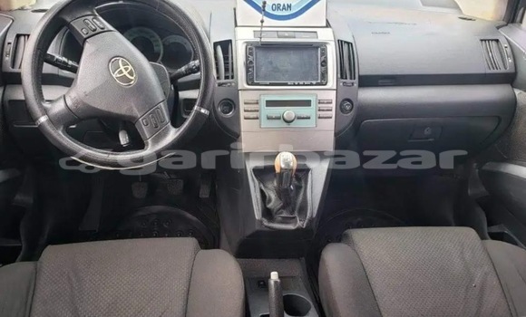 Acheter Occasion Voiture Toyota Corolla Verso Autre à Yaoundé, Central Cameroon Acheter Occasion Voiture Toyota Corolla Verso Autre à Yaoundé, Central Cameroon