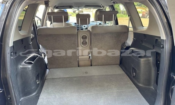 Acheter Occasion Voiture Toyota RAV4 Noir à Yaoundé, Central Cameroon Acheter Occasion Voiture Toyota RAV4 Noir à Yaoundé, Central Cameroon