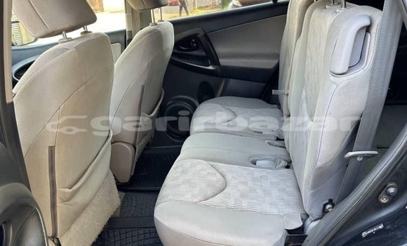 Acheter Occasion Voiture Toyota RAV4 Noir à Yaoundé, Central Cameroon Acheter Occasion Voiture Toyota RAV4 Noir à Yaoundé, Central Cameroon