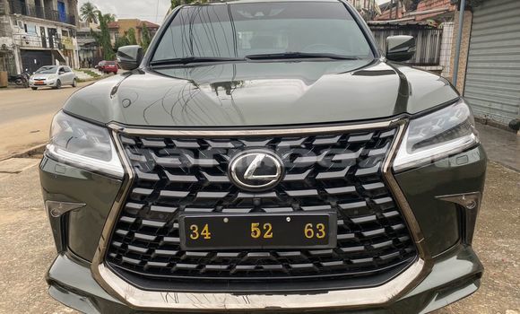 Buy Import Lexus LX 570 Green Car in Douala in Littoral Cameroon Buy Import Lexus LX 570 Green Car in Douala in Littoral Cameroon