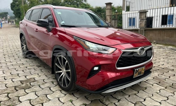 Buy New Toyota Highlander Other Car in Douala in Littoral Cameroon Buy New Toyota Highlander Other Car in Douala in Littoral Cameroon