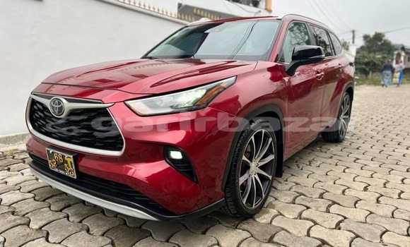 Buy New Toyota Highlander Other Car in Douala in Littoral Cameroon Buy New Toyota Highlander Other Car in Douala in Littoral Cameroon
