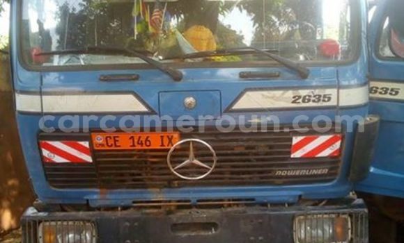 Acheter Occasion Utilitaire Mercedes‒Benz 2635 Bleu à Yaoundé au Central Cameroon Acheter Occasion Utilitaire Mercedes‒Benz 2635 Bleu à Yaoundé au Central Cameroon