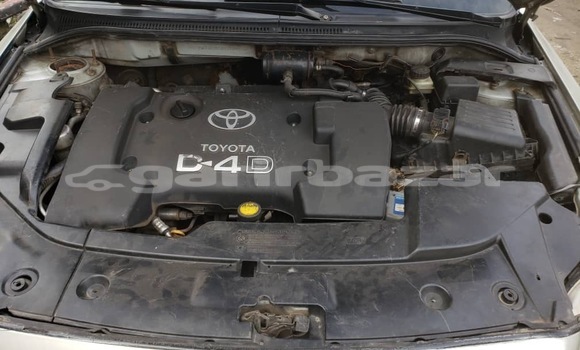 Buy Used Toyota Avensis Silver Car in Douala in Littoral Cameroon Buy Used Toyota Avensis Silver Car in Douala in Littoral Cameroon