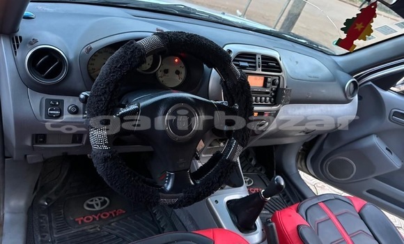 Acheter Neuf Voiture Toyota RAV4 Gris à Yaoundé, Central Cameroon Acheter Neuf Voiture Toyota RAV4 Gris à Yaoundé, Central Cameroon