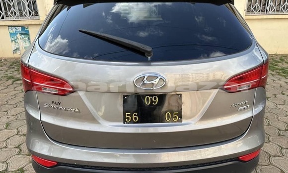 Buy Used Hyundai Santa Fe Other Car in Yaounde in Central Cameroon Buy Used Hyundai Santa Fe Other Car in Yaounde in Central Cameroon
