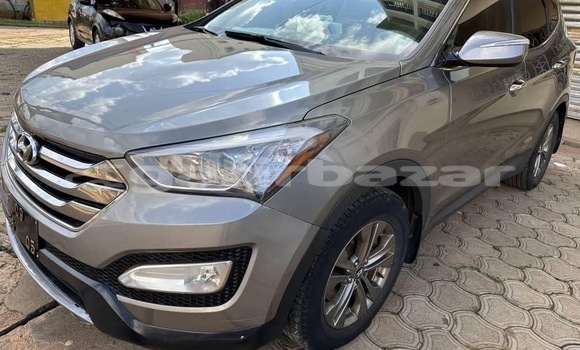 Buy Used Hyundai Santa Fe Other Car in Yaounde in Central Cameroon Buy Used Hyundai Santa Fe Other Car in Yaounde in Central Cameroon
