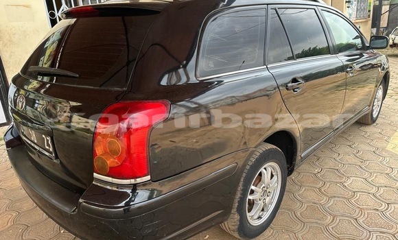 Acheter Occasion Voiture Toyota Avensis Noir à Yaoundé, Central Cameroon Acheter Occasion Voiture Toyota Avensis Noir à Yaoundé, Central Cameroon