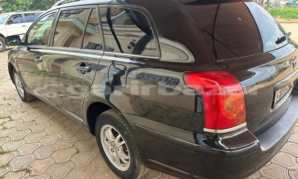 Acheter Occasion Voiture Toyota Avensis Noir à Yaoundé, Central Cameroon Acheter Occasion Voiture Toyota Avensis Noir à Yaoundé, Central Cameroon