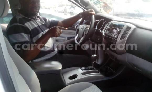 Acheter Occasion Voiture Toyota Tacoma Blanc à Yaoundé, Central Cameroon Acheter Occasion Voiture Toyota Tacoma Blanc à Yaoundé, Central Cameroon