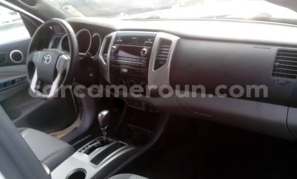 Acheter Occasion Voiture Toyota Tacoma Blanc à Yaoundé, Central Cameroon Acheter Occasion Voiture Toyota Tacoma Blanc à Yaoundé, Central Cameroon