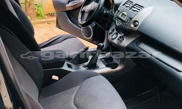 Acheter Occasion Voiture Toyota RAV4 Noir à Yaoundé, Central Cameroon Acheter Occasion Voiture Toyota RAV4 Noir à Yaoundé, Central Cameroon