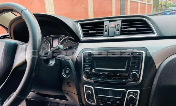 Acheter Occasion Voiture Suzuki Ciaz Blanc à Douala, Littoral Cameroon Acheter Occasion Voiture Suzuki Ciaz Blanc à Douala, Littoral Cameroon