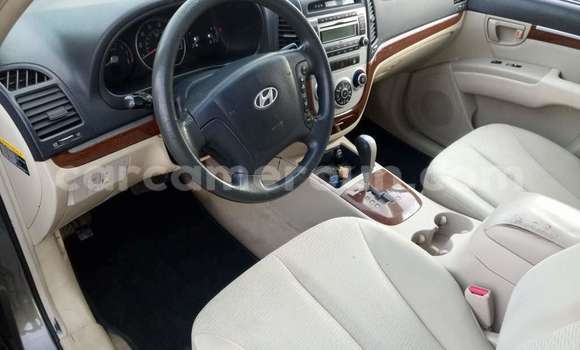 Acheter Occasion Voiture Hyundai Santa Fe Gris à Yaoundé, Central Cameroon Acheter Occasion Voiture Hyundai Santa Fe Gris à Yaoundé, Central Cameroon