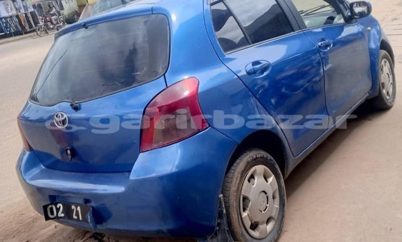 Acheter Neuf Voiture Toyota Yaris Bleu à Douala, Littoral Cameroon Acheter Neuf Voiture Toyota Yaris Bleu à Douala, Littoral Cameroon