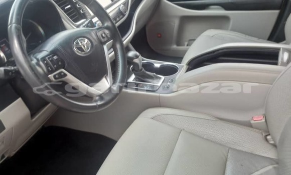 Acheter Neuf Voiture Toyota Highlander Autre à Yaoundé, Central Cameroon Acheter Neuf Voiture Toyota Highlander Autre à Yaoundé, Central Cameroon