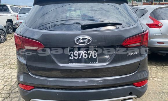 Sayi Imported Hyundai Santa Fe Blue Mota in Douala a Ƙasar Kamaru Sayi Imported Hyundai Santa Fe Blue Mota in Douala a Ƙasar Kamaru