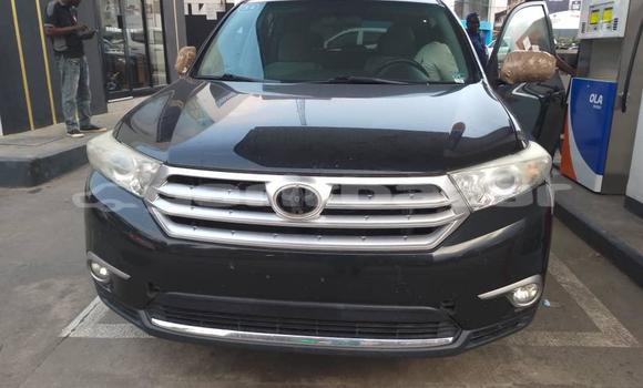 Buy Import Toyota Highlander Black Car in Douala in Littoral Cameroon Buy Import Toyota Highlander Black Car in Douala in Littoral Cameroon