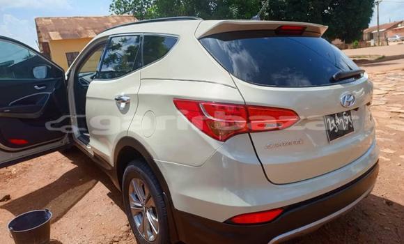 Buy Import Hyundai Santa Fe Beige Car in Douala in Littoral Cameroon Buy Import Hyundai Santa Fe Beige Car in Douala in Littoral Cameroon
