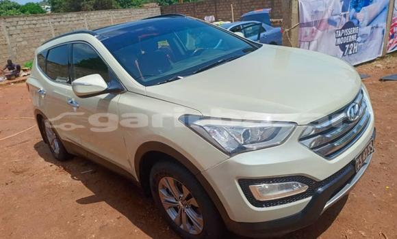 Buy Import Hyundai Santa Fe Beige Car in Douala in Littoral Cameroon Buy Import Hyundai Santa Fe Beige Car in Douala in Littoral Cameroon