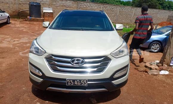Buy Import Hyundai Santa Fe Beige Car in Douala in Littoral Cameroon Buy Import Hyundai Santa Fe Beige Car in Douala in Littoral Cameroon