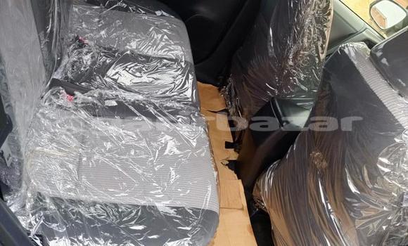 Acheter Import Voiture Toyota RAV4 Gris à Douala, Littoral Cameroon Acheter Import Voiture Toyota RAV4 Gris à Douala, Littoral Cameroon