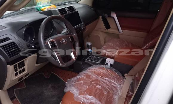 Acheter Import Voiture Toyota Land Cruiser Prado Blanc à Douala, Littoral Cameroon Acheter Import Voiture Toyota Land Cruiser Prado Blanc à Douala, Littoral Cameroon