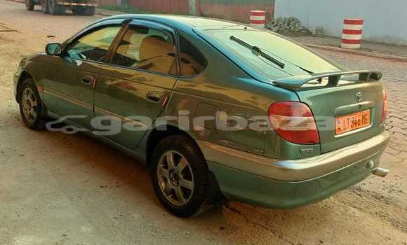 Buy Used Toyota Avensis Green Car in Douala in Littoral Cameroon Buy Used Toyota Avensis Green Car in Douala in Littoral Cameroon