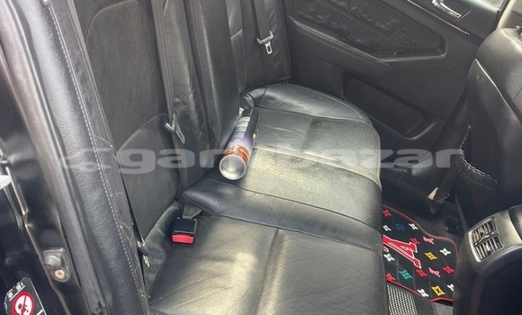 Buy Used Kia K7 Black Car in Douala in Littoral Cameroon Buy Used Kia K7 Black Car in Douala in Littoral Cameroon