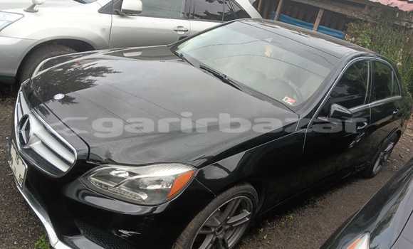 Acheter Import Voiture Mercedes-Benz E-Classe Noir à Douala, Littoral Cameroon