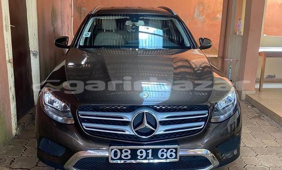 Sayi Na hannu Mercedes‒Benz GLC Coupe Azurfa Mota in Yaounde a Babban Kamaru Sayi Na hannu Mercedes‒Benz GLC Coupe Azurfa Mota in Yaounde a Babban Kamaru