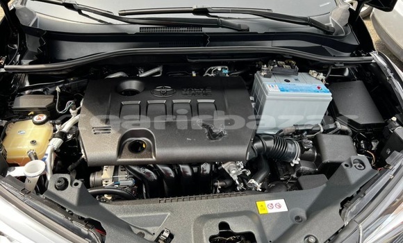 Sayi Imported Toyota C-HR Black Mota in Douala a Ƙasar Kamaru Sayi Imported Toyota C-HR Black Mota in Douala a Ƙasar Kamaru