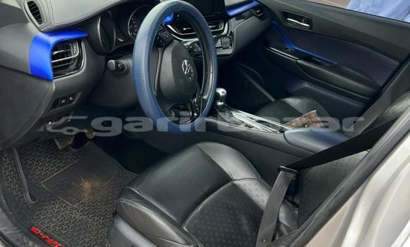 Acheter Occasion Voiture Toyota C-HR Gris à Yaoundé, Central Cameroon Acheter Occasion Voiture Toyota C-HR Gris à Yaoundé, Central Cameroon