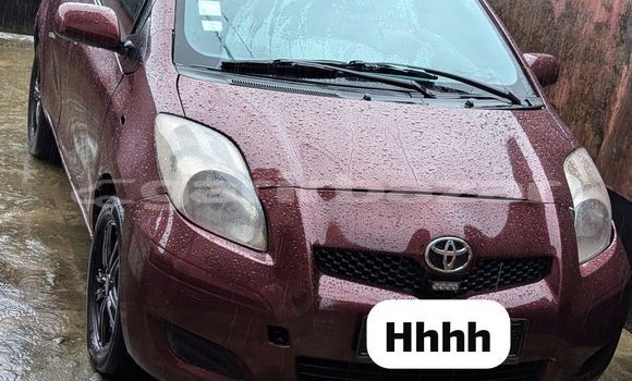 Acheter Occasion Voiture Toyota Yaris Rouge à Douala, Littoral Cameroon Acheter Occasion Voiture Toyota Yaris Rouge à Douala, Littoral Cameroon